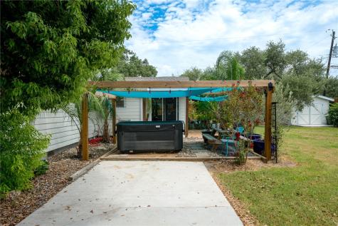 202 S 7th Street Rockport TX 78382