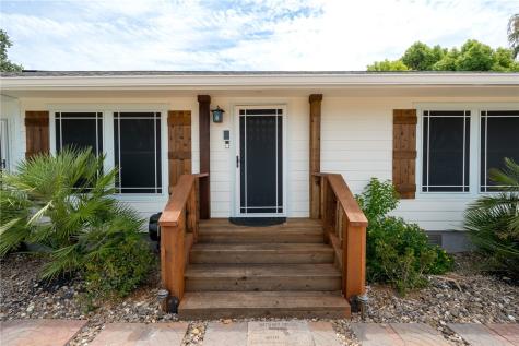 202 S 7th Street Rockport TX 78382