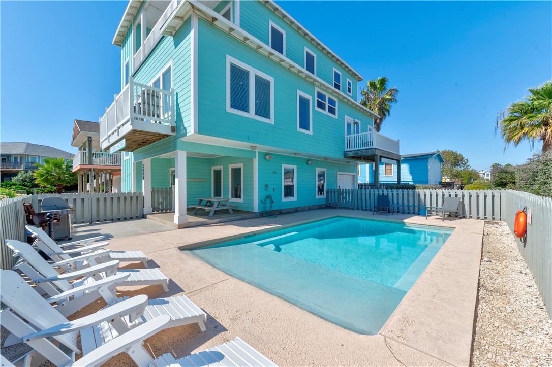 2008 Sand Point Circle Port Aransas TX 78373