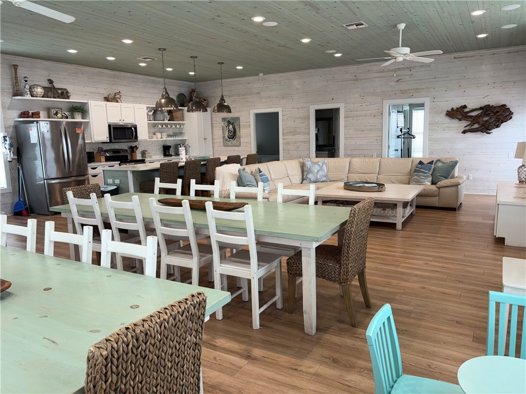 2008 Sand Point Circle Port Aransas TX 78373