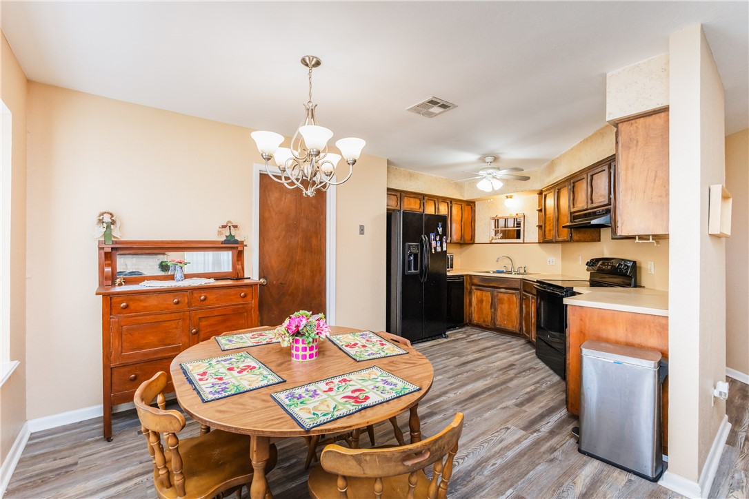 4041 Mountain View Drive Corpus Christi TX 78410
