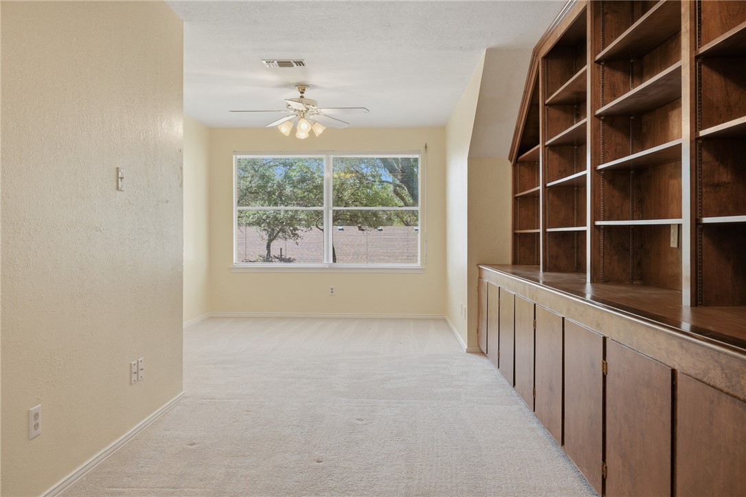 101 Peachtree Drive Rockport TX 78382
