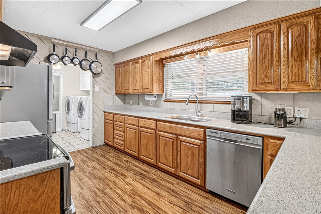 946 Carmel Parkway Corpus Christi TX 78411