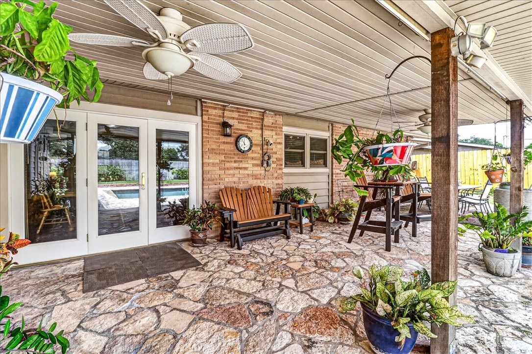 946 Carmel Parkway Corpus Christi TX 78411