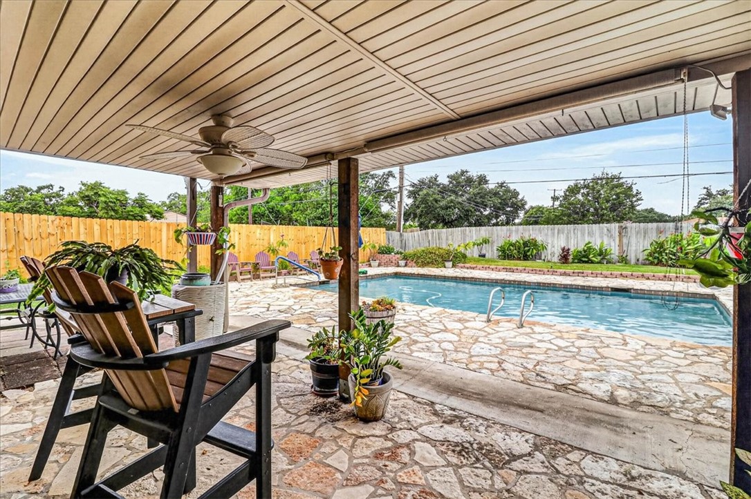 946 Carmel Parkway Corpus Christi TX 78411