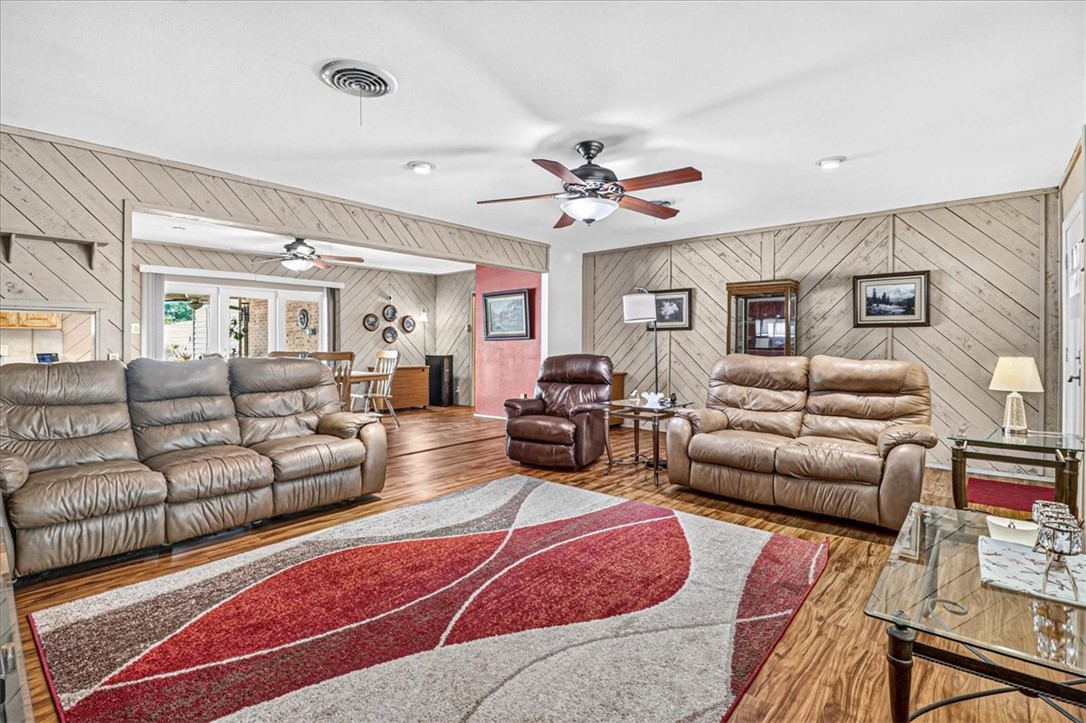 946 Carmel Parkway Corpus Christi TX 78411