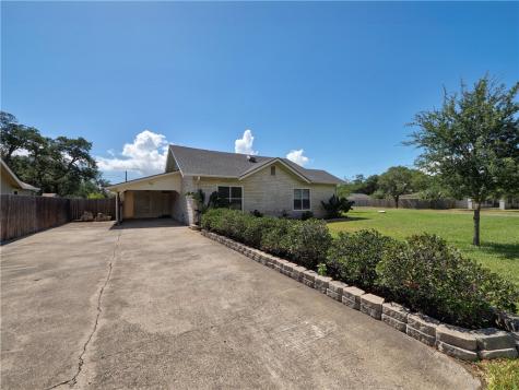 442 W Yoakum Avenue Aransas Pass TX 78336