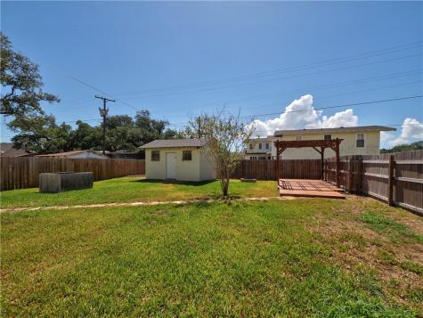 442 W Yoakum Avenue Aransas Pass TX 78336