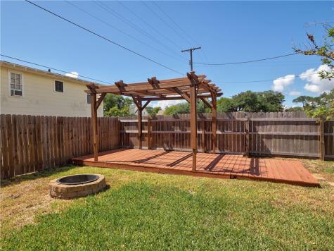 442 W Yoakum Avenue Aransas Pass TX 78336