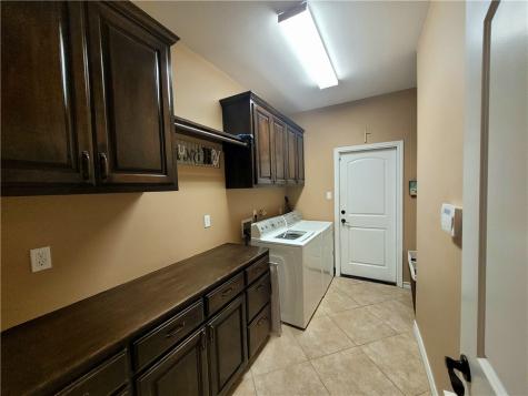 7505 S Lake Drive Corpus Christi TX 78414