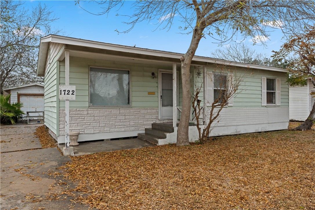 1722 Hemlock Place Corpus Christi TX 78416
