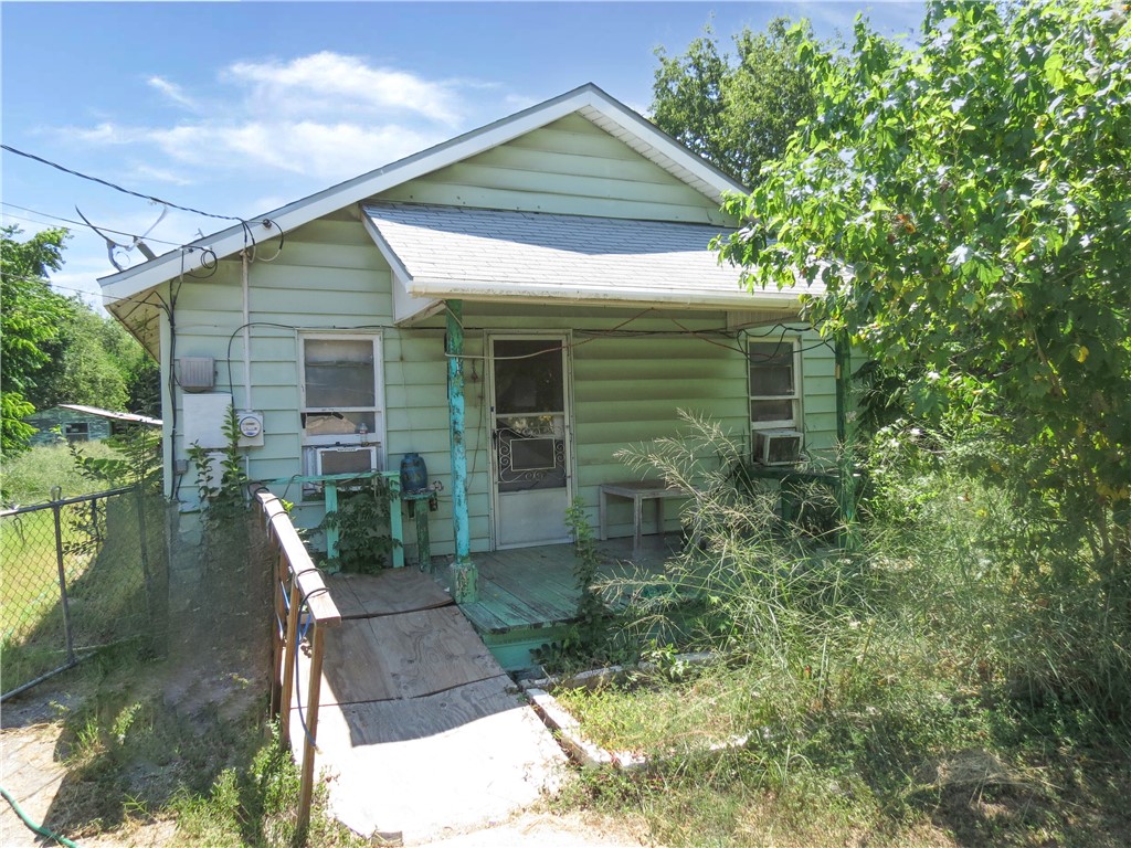 2729 Robby Street Corpus Christi TX 78410