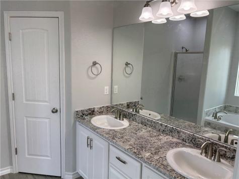 2534 Hewlett Ingleside TX 78362