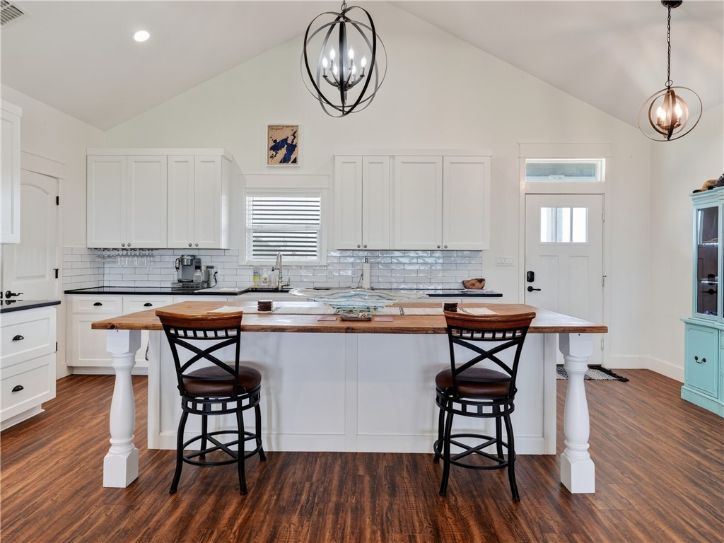 1504 Cape Velero Drive Rockport TX 78382