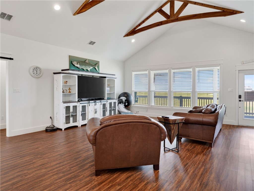 1504 Cape Velero Drive Rockport TX 78382