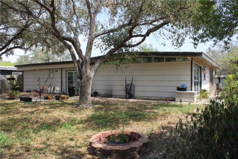717 Santa Barbara Drive Kingsville TX 78363