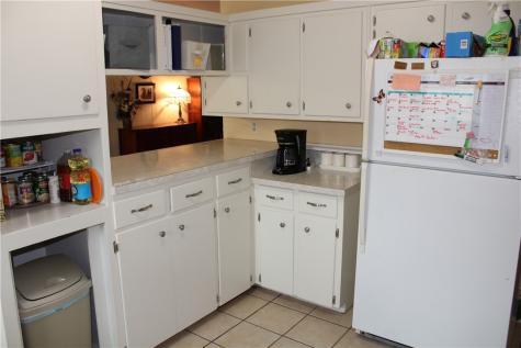 717 Santa Barbara Drive Kingsville TX 78363