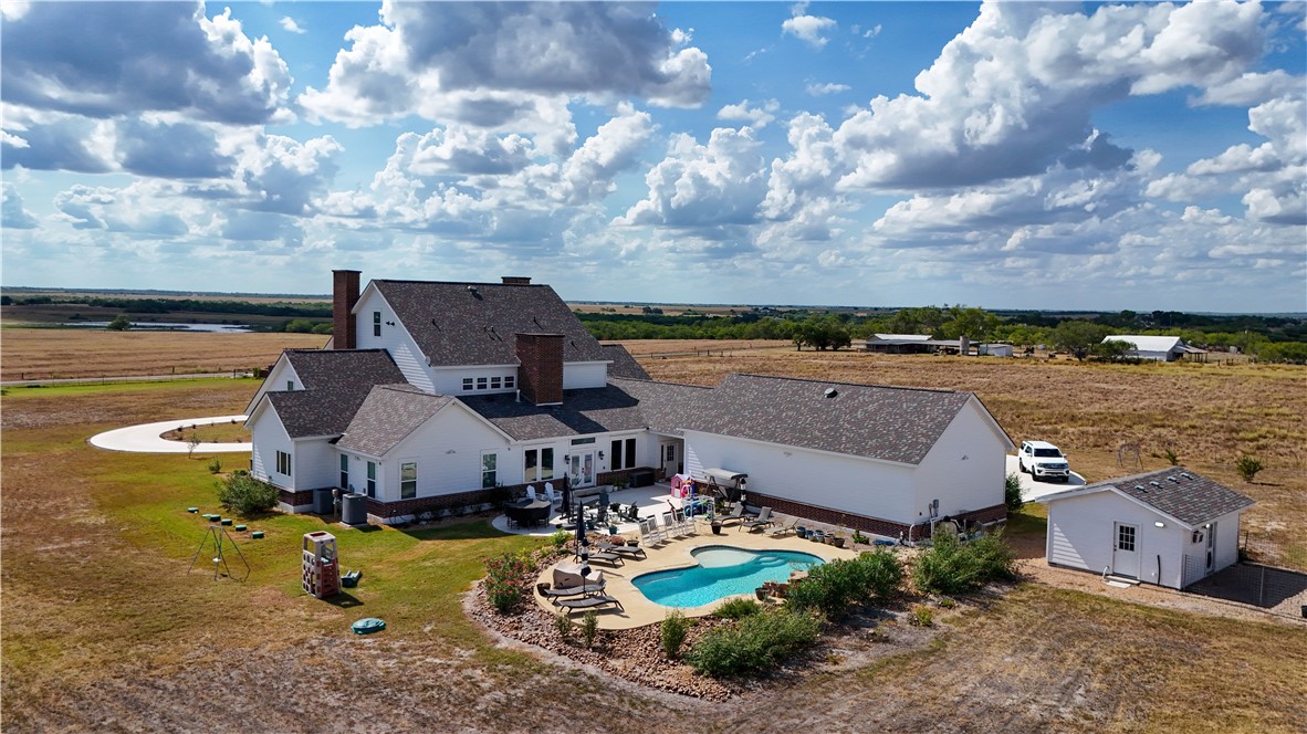 741 County Road 159 Kenedy TX 78119
