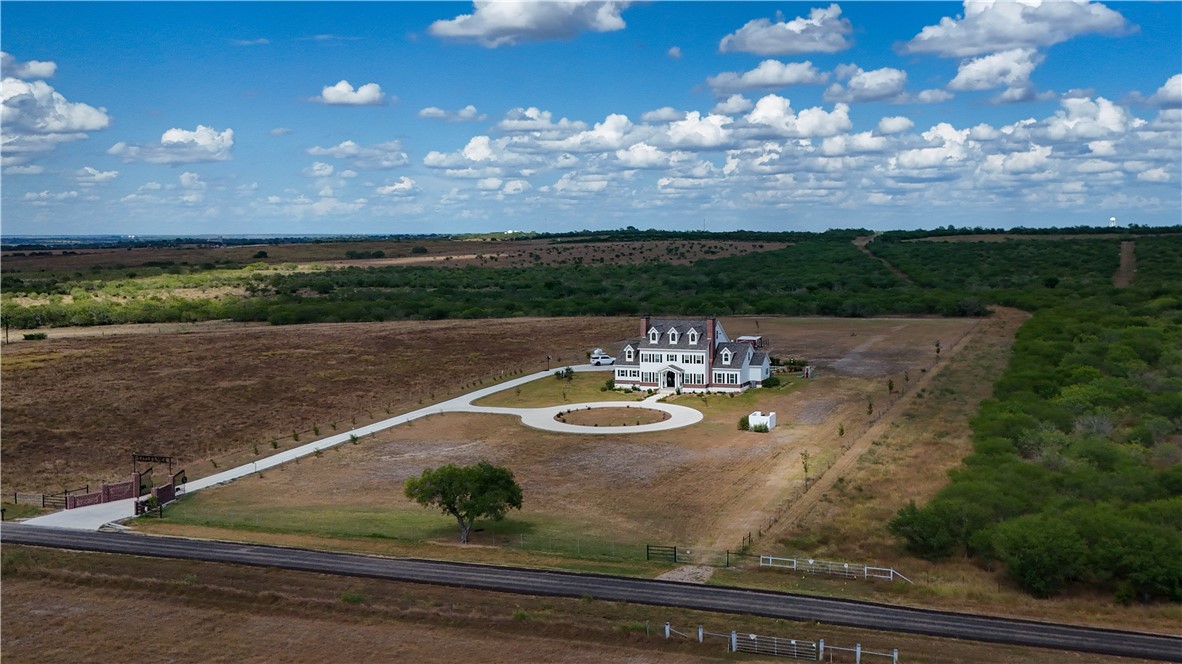 741 County Road 159 Kenedy TX 78119
