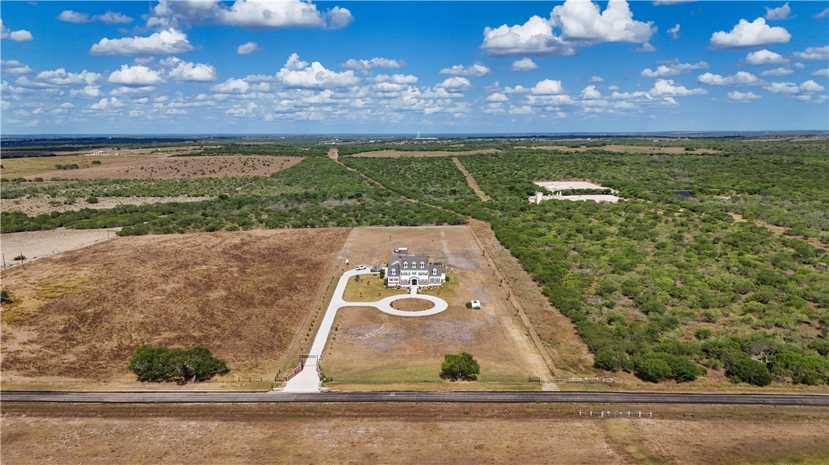 741 County Road 159 Kenedy TX 78119