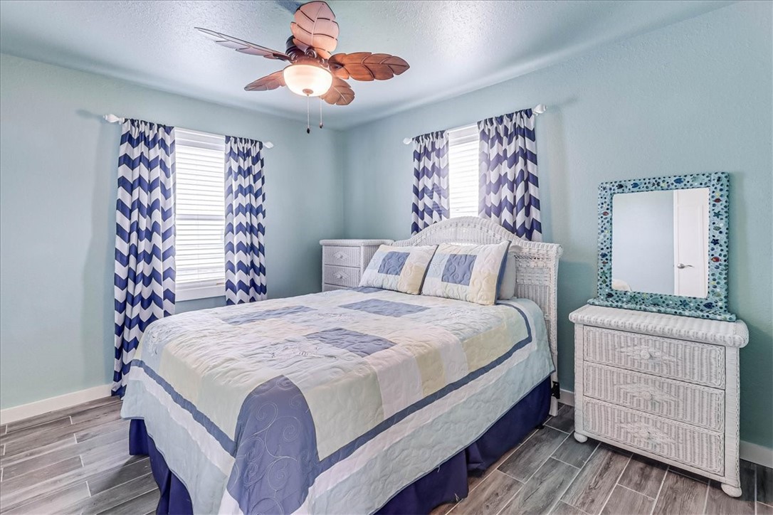 132 S Gulf Street Port Aransas TX 78373
