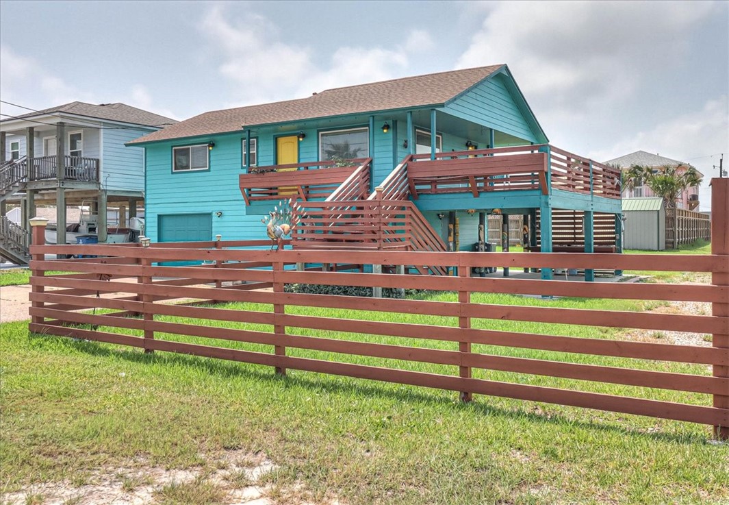 132 S Gulf Street Port Aransas TX 78373