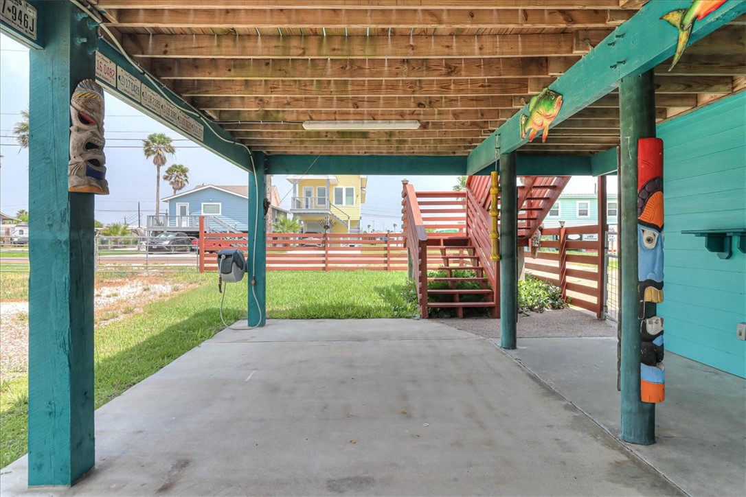 132 S Gulf Street Port Aransas TX 78373