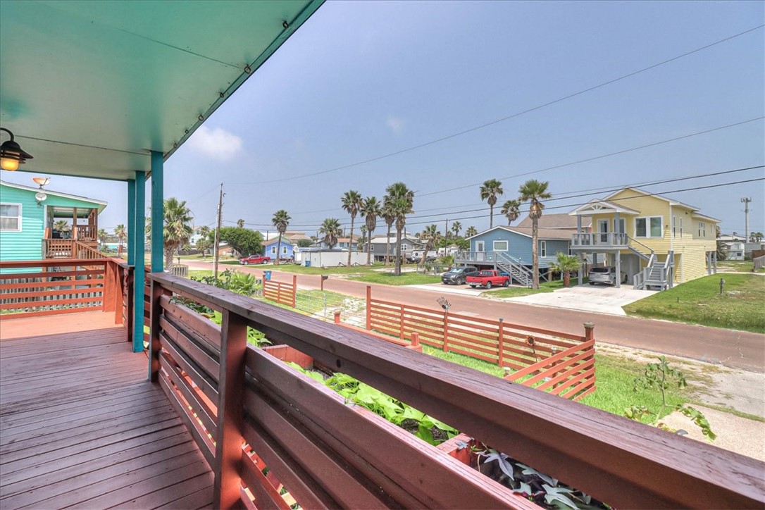 132 S Gulf Street Port Aransas TX 78373