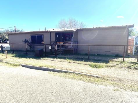 701 W Lucille Street Hebbronville TX 78361