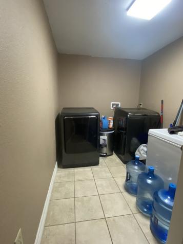 701 W Lucille Street Hebbronville TX 78361