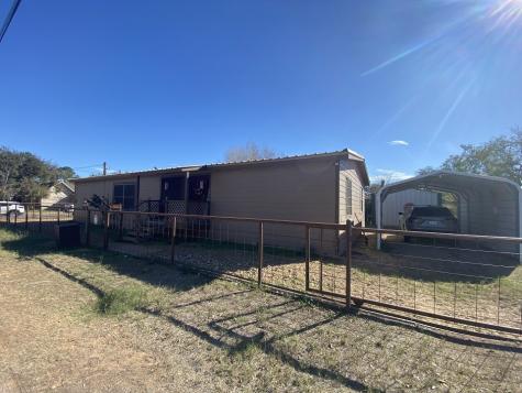 701 W Lucille Street Hebbronville TX 78361