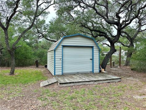 24 Twelfth St. (Lamar) Rockport TX 78382