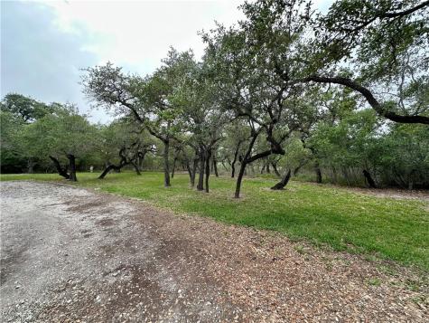 24 Twelfth St. (Lamar) Rockport TX 78382