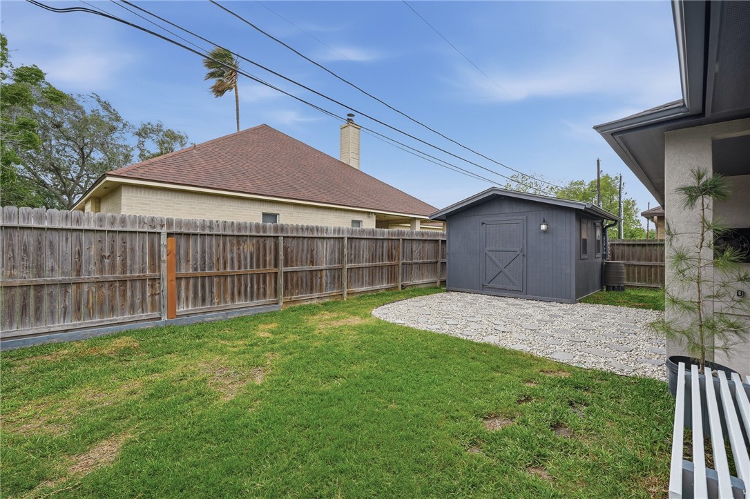 19 Willow Bend St. Street Corpus Christi TX 78413