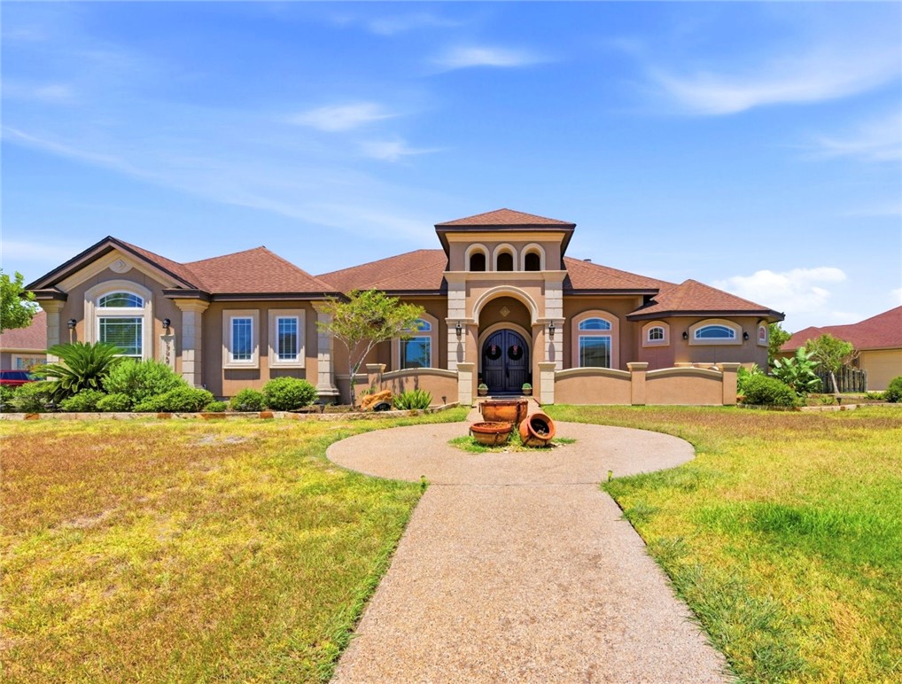 8401 Lago Vista Drive Corpus Christi TX 78414