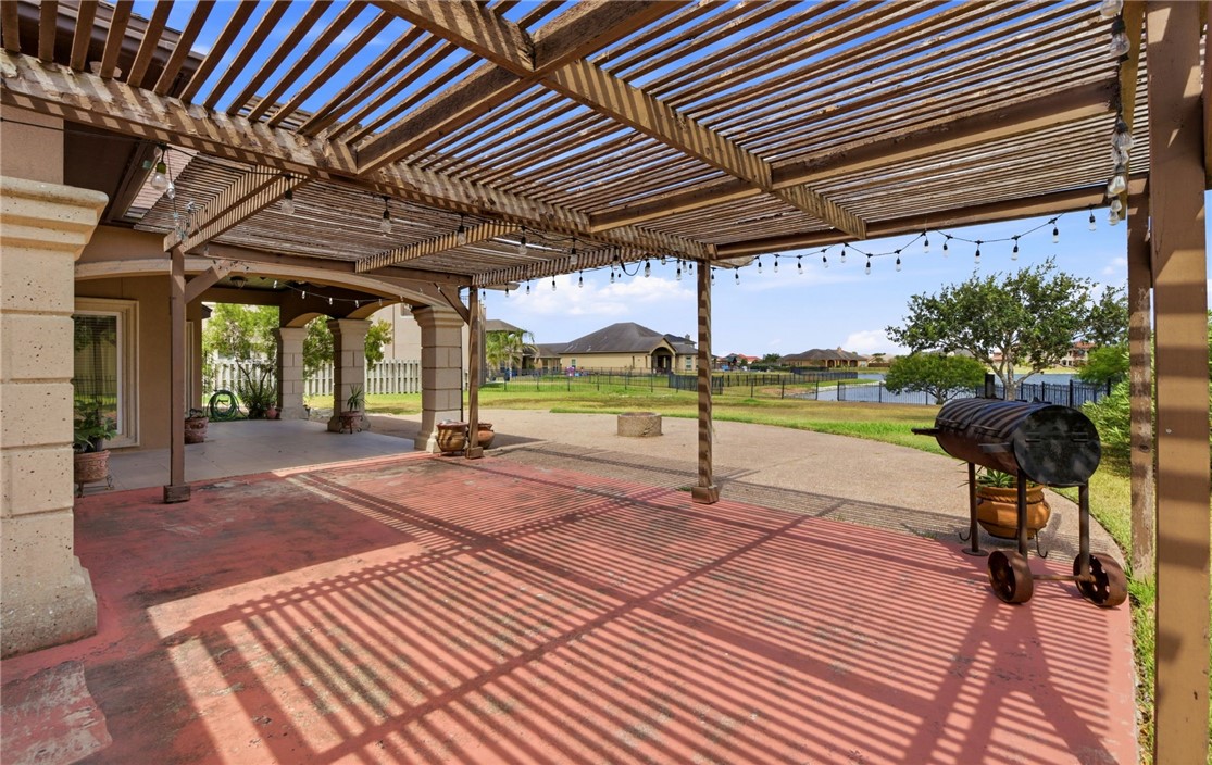 8401 Lago Vista Drive Corpus Christi TX 78414