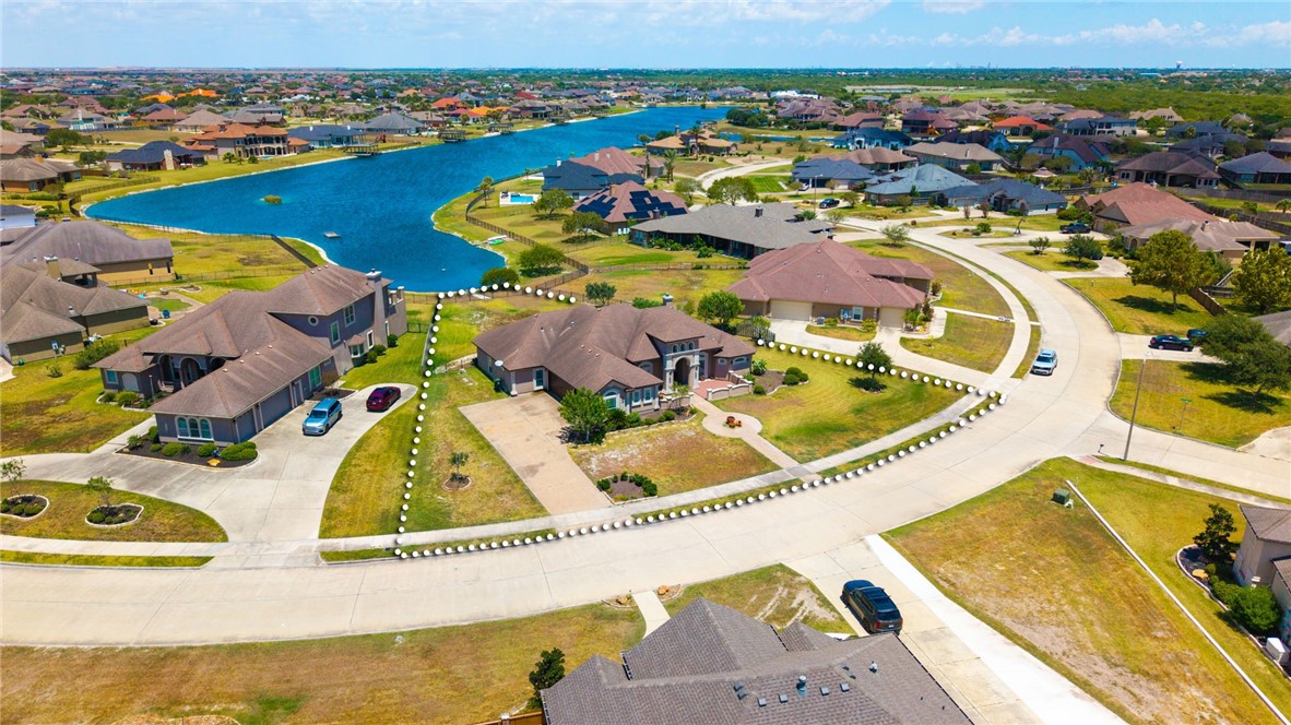 8401 Lago Vista Drive Corpus Christi TX 78414
