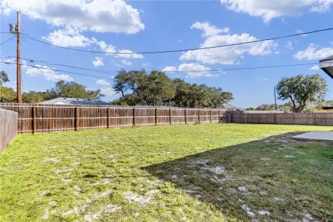 930 Redwood Avenue Rockport TX 78382