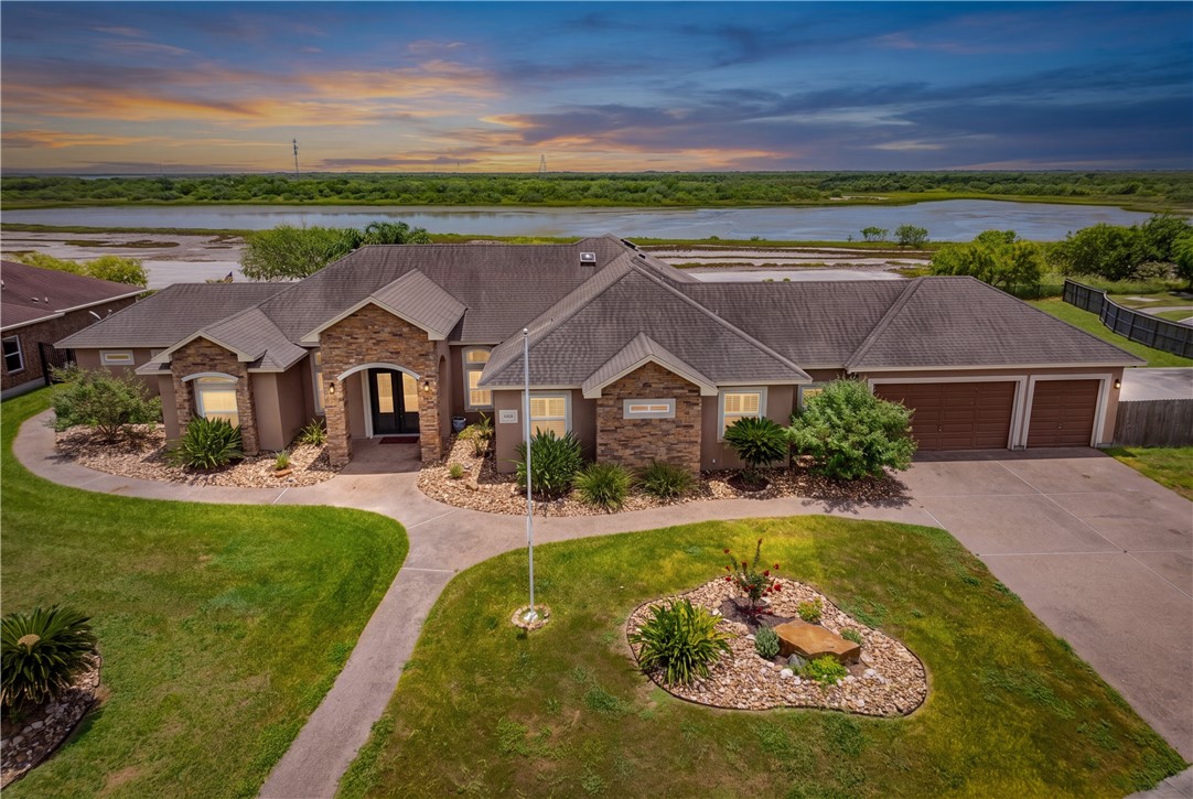 6305 Legacy Corpus Christi TX 78414