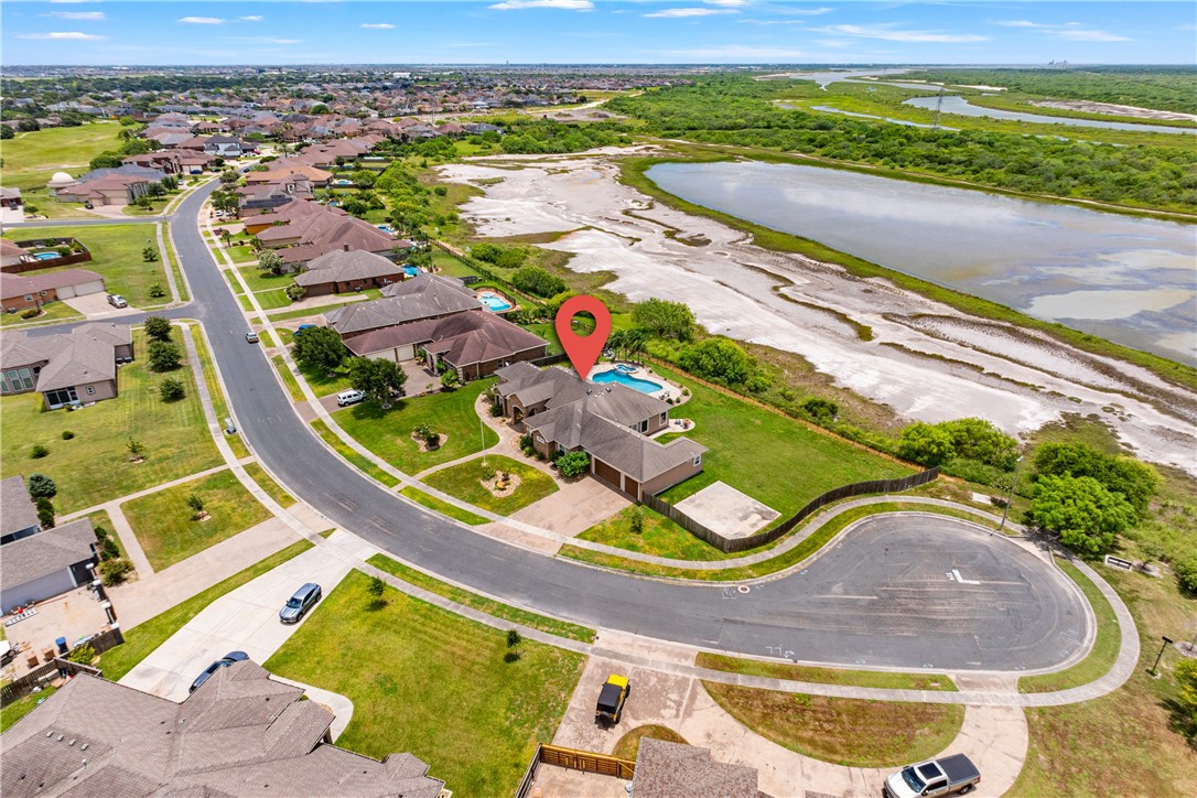 6305 Legacy Corpus Christi TX 78414