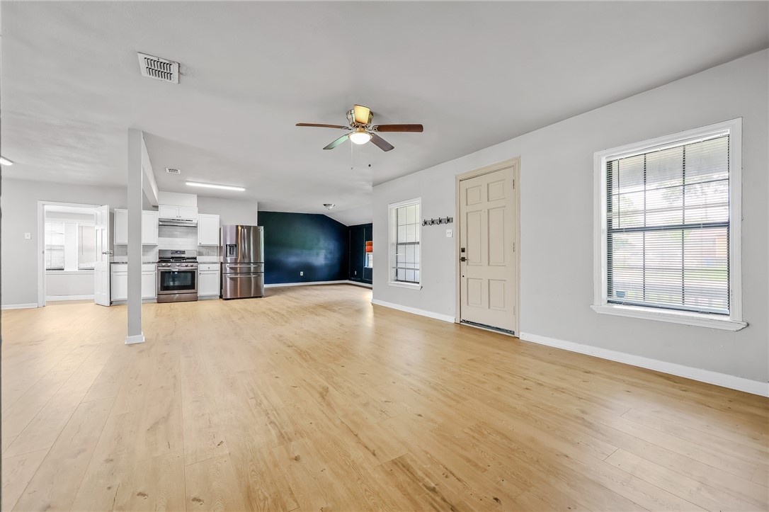 1325 Tyler Corpus Christi TX 78415