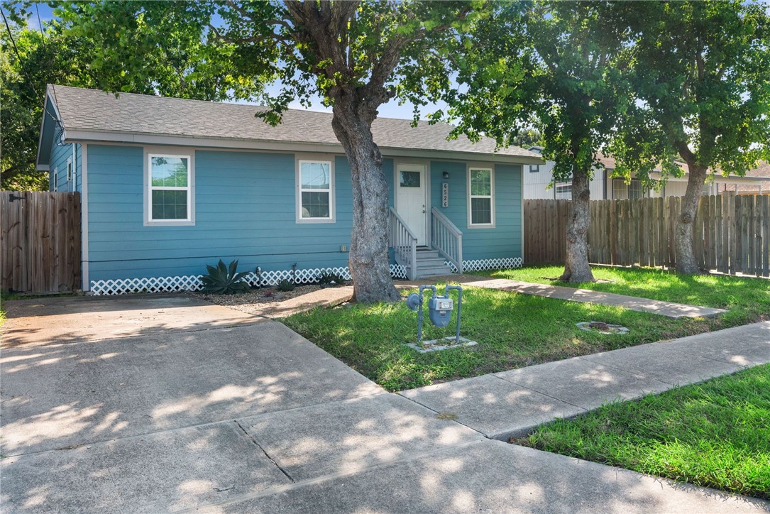 6526 Birmingham Street Corpus Christi TX 78414