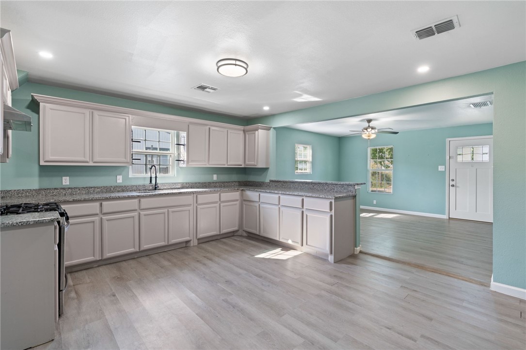 6526 Birmingham Street Corpus Christi TX 78414