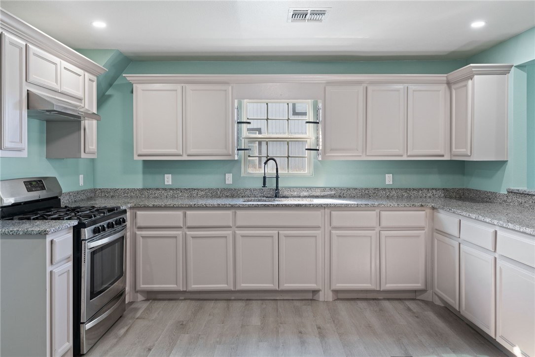 6526 Birmingham Street Corpus Christi TX 78414
