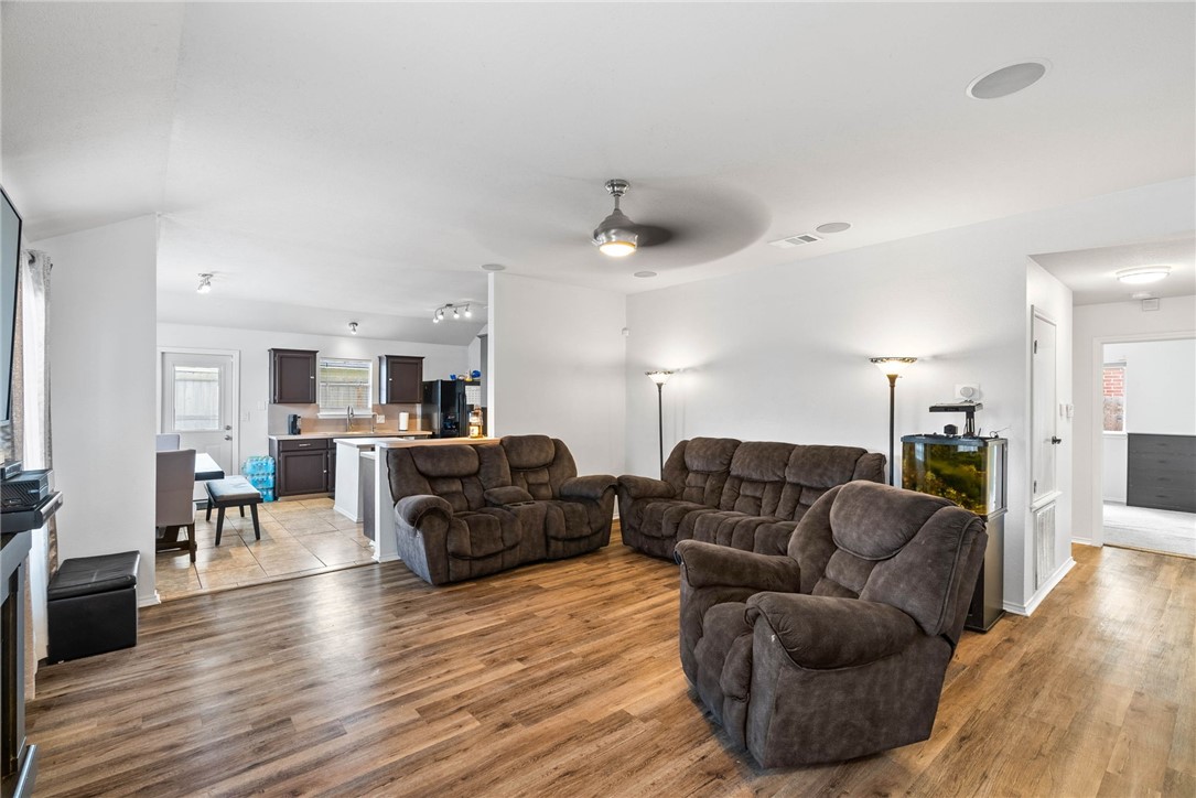 7906 Wolf Drive Corpus Christi TX 78414