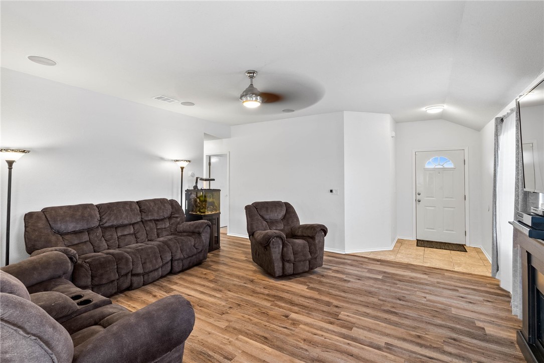 7906 Wolf Drive Corpus Christi TX 78414
