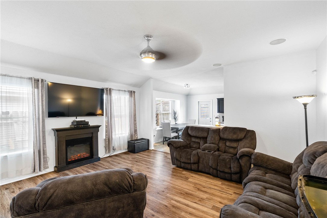 7906 Wolf Drive Corpus Christi TX 78414