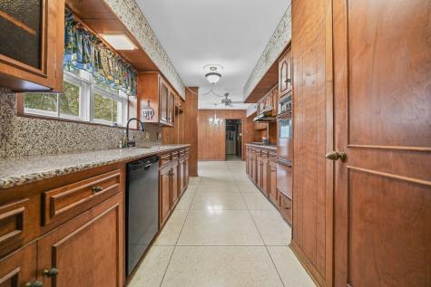 638 Retama Avenue Taft TX 78390