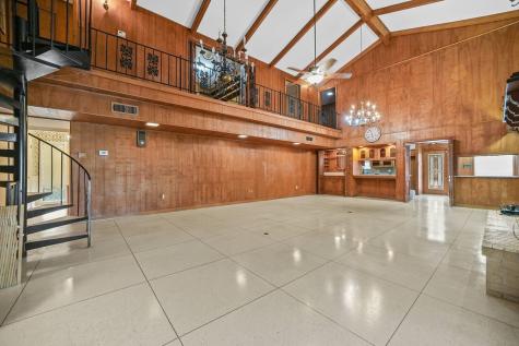 638 Retama Avenue Taft TX 78390