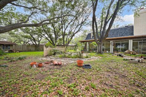 638 Retama Avenue Taft TX 78390